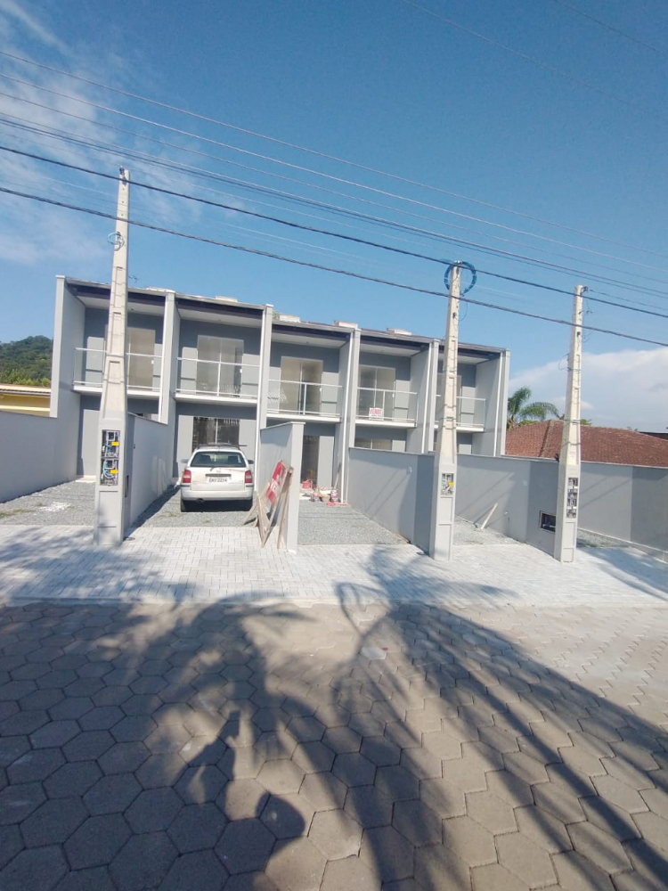 Itoupava Central Sobrado averbado com 80 m² de área de privativa