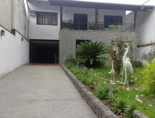 Código: C1417 – BLUMENAU – PROGRESSO – Casa alvenaria, com 3 dormitórios sendo 2 Suites