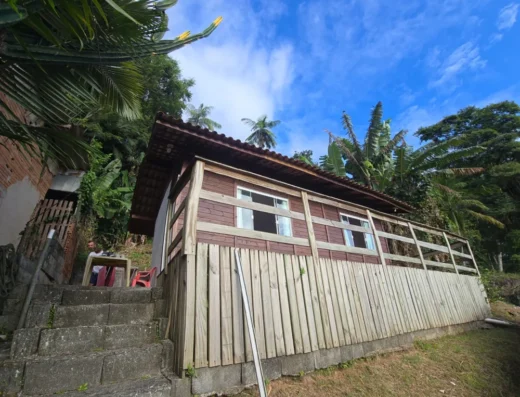 Código: C1449 – BLUMENAU – ESCOLA AGRICOLA – 02 CASAS