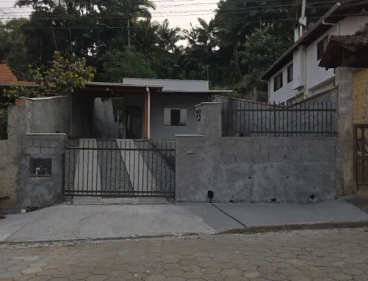 Código: C1389 – BLUMENAU – ITOUPAVA CENTRAL – Casa de alvenaria com laje