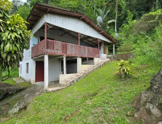 Código: T5476 – BLUMENAU – ITOUPAVAZINHA – Terreno – 10 X 20 X 30 – lote 20 – Escriturado