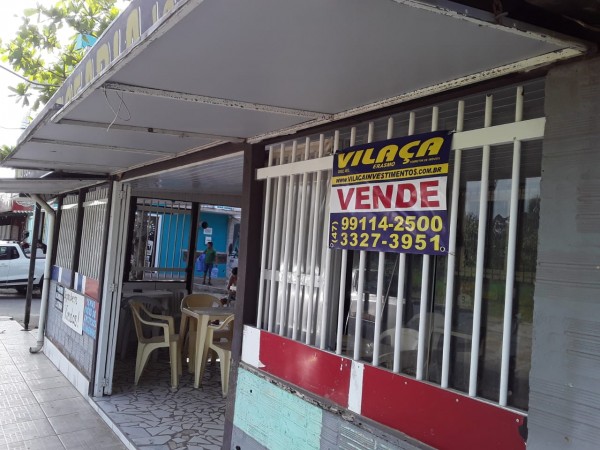P158 – Casa de alvenaria + ponto comercial
