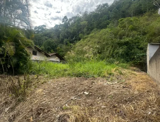 Código: T5488 – BLUMENAU – FORTALEZA – Escriturado – 16m de frente
