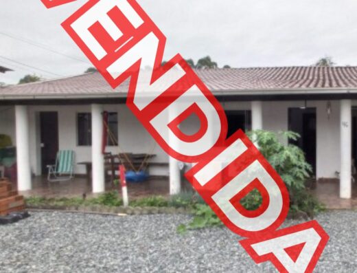 C215 – Casa de alvenaria