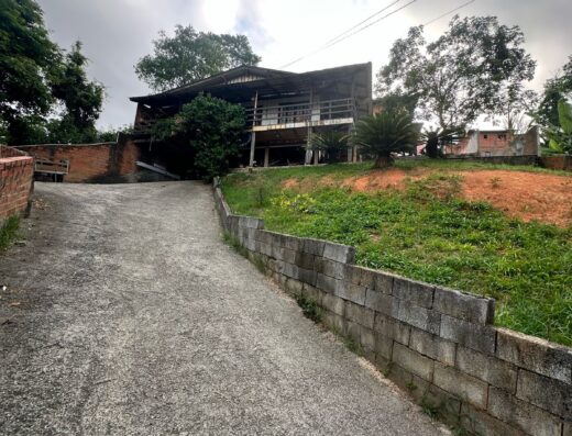 Código: C1437 – BLUMENAU – TESTO SALTO